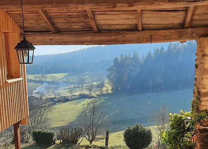 Hébergement de vacances Maison De Charme En Livradois Mayres (Puy-de-Dome)